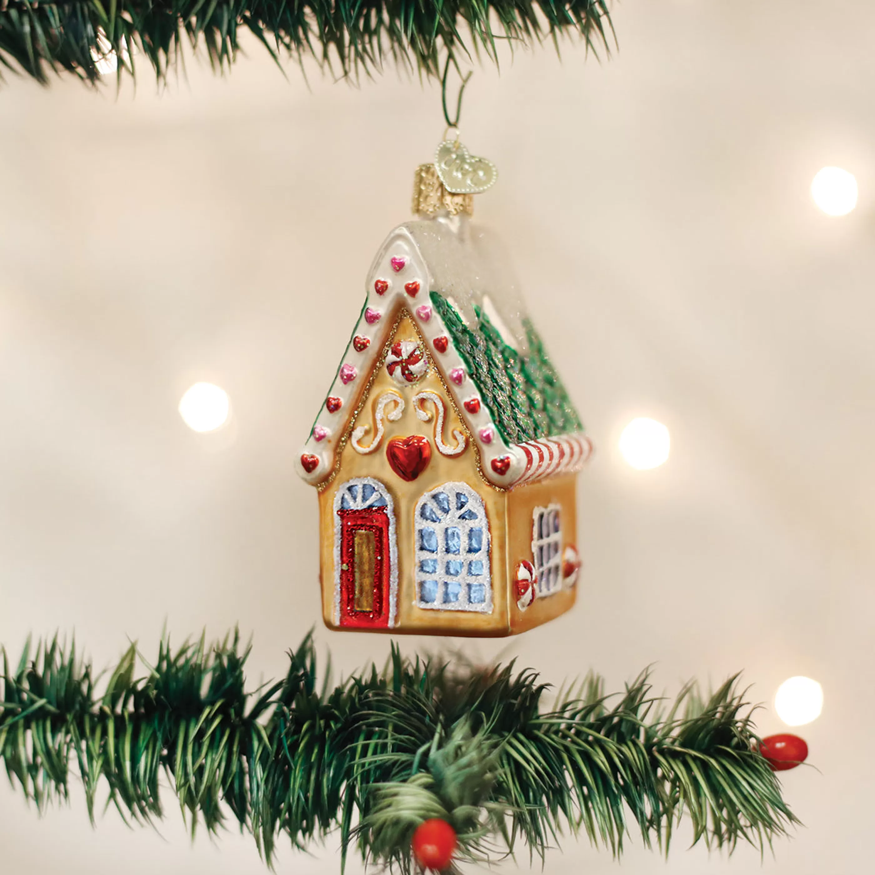 EAST WEST Cookie Cottage Ornament