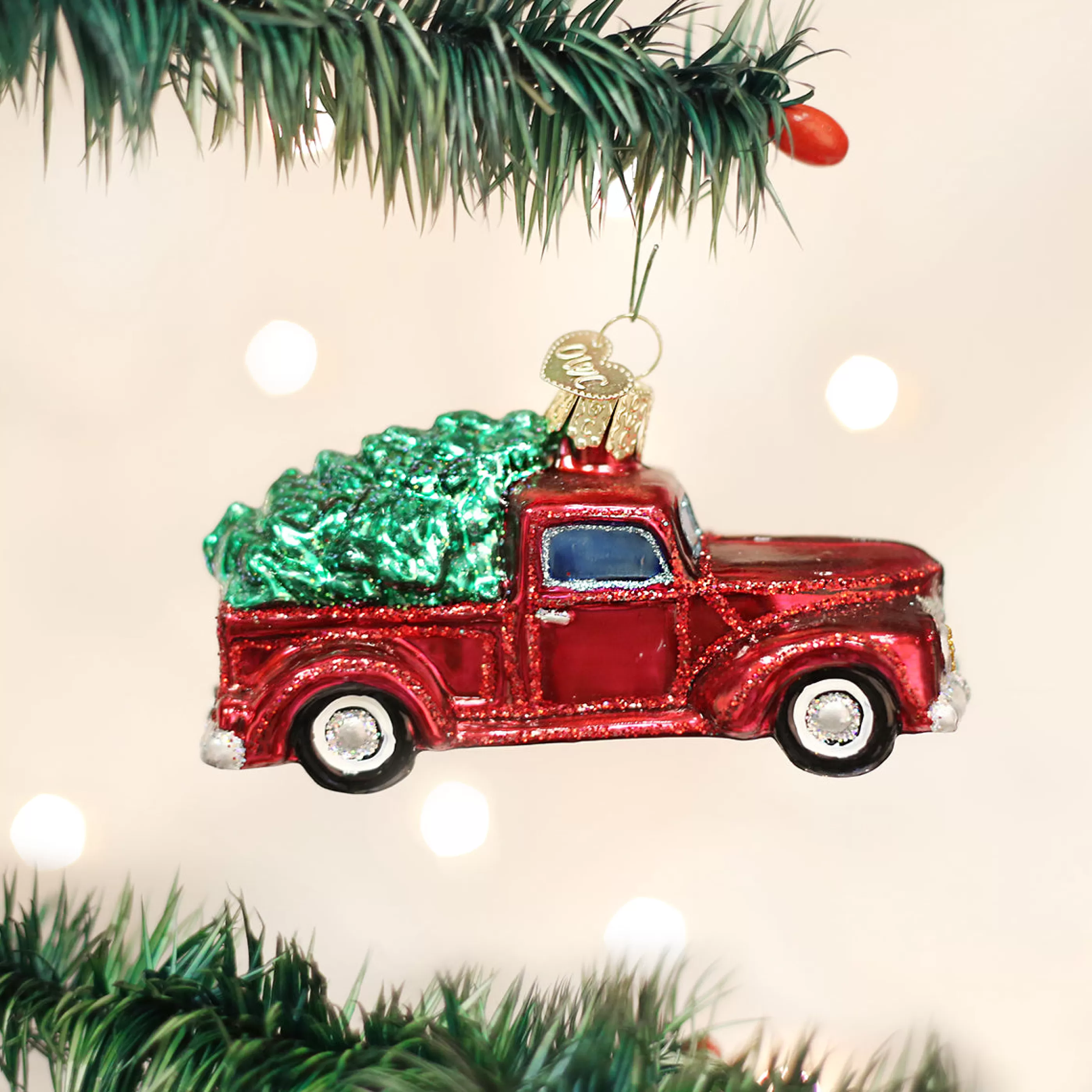 DUPLICATE FACTORY Old Truck With Tree